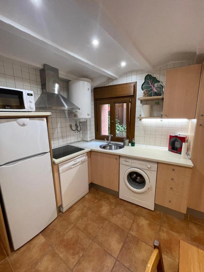 Apartamento Vacacional El Pont de Suert Exteriör bild