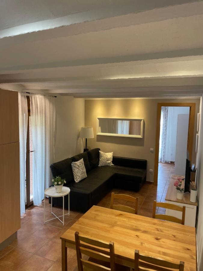 Apartamento Vacacional El Pont de Suert Exteriör bild
