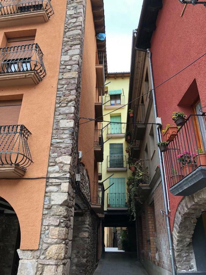 Apartamento Vacacional El Pont de Suert Exteriör bild